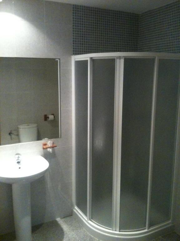 Hotel Rc Ramon Y Cajal Cuenca  Bilik gambar